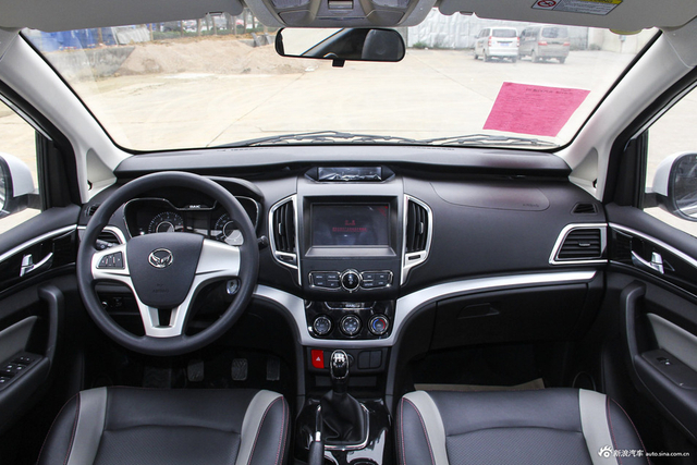 2015款幻速H3 1.5L手动舒适型