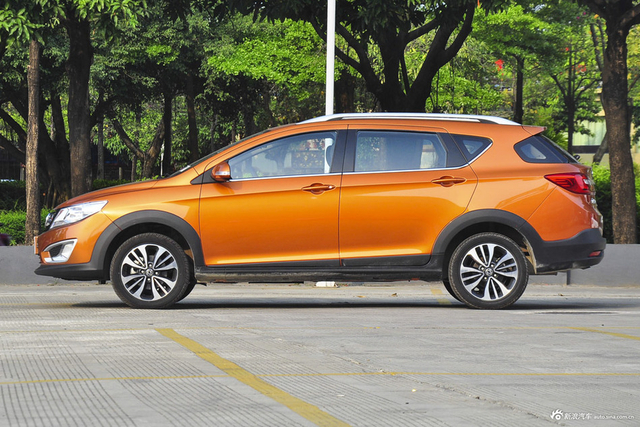 2016款风神AX3 1.5L自动致酷型