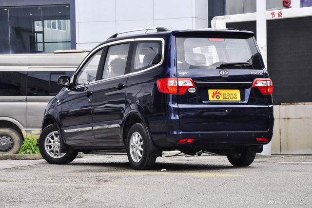 2015款昌河M50S 1.5L手动公务舱