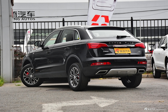 2017款众泰SR7 1.5T自动魔方之路版