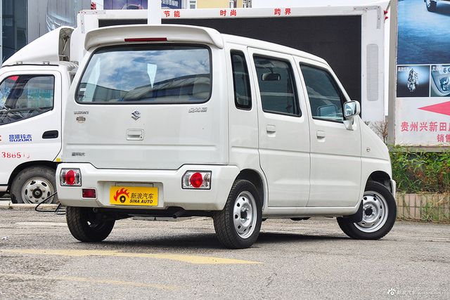 2015款北斗星1.0L手动适用型