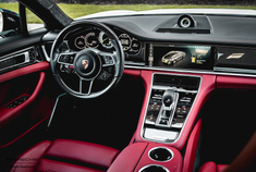 每次看到ta，我都想说那句话“最美不过Panamera”