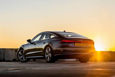 每天一组汽车美图：早起奥迪A7美图来一套