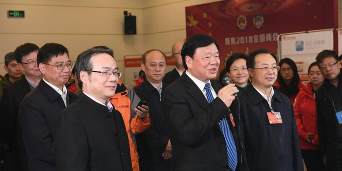 娄勤俭吴政隆勉励新闻工作者:立足江苏发展实