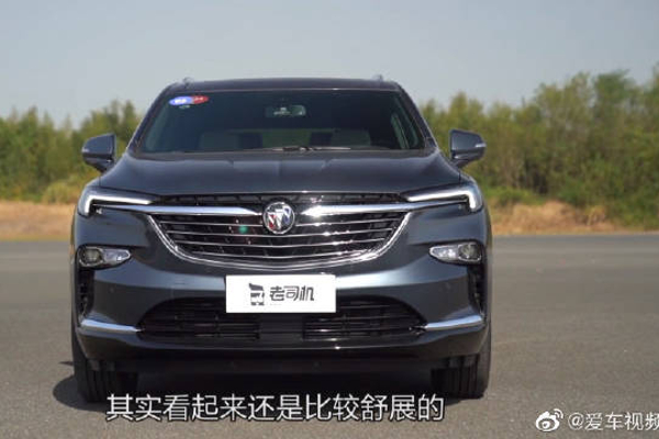 美系大7座旗舰，四驱能力出众，别克昂科旗开起来怎么样