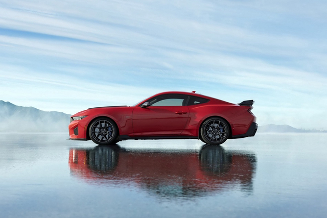 2026款Mustang Dark Horse SC 官图