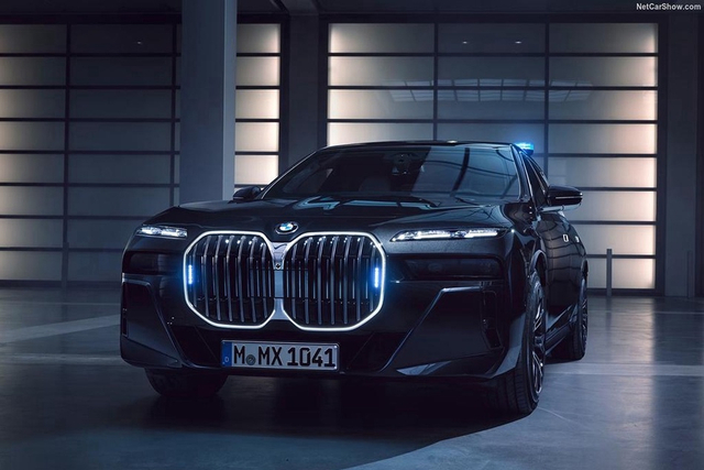 2023款宝马7系 PROTECTION 官图