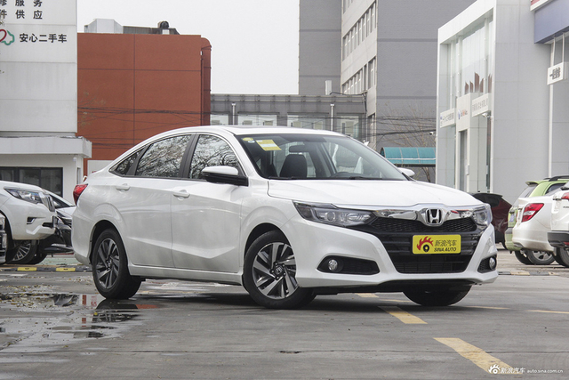 2019款凌派1.0T自动豪华版180Turbo