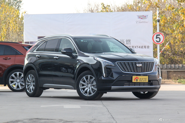 2018款XT4 2.0T自动四驱领先型28T