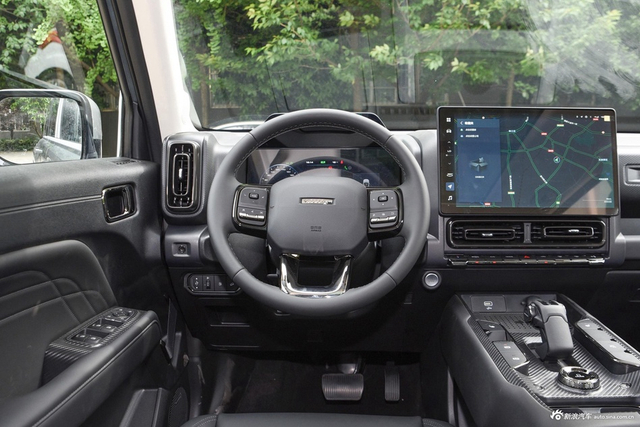 2024款哈弗猛龙Hi4 102 PRO