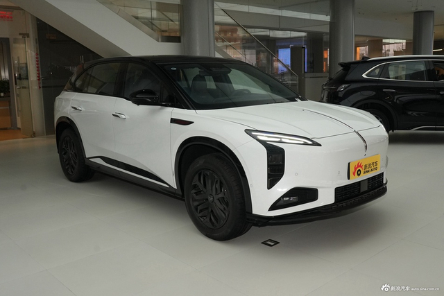 2025款红旗天工08 605 先锋版