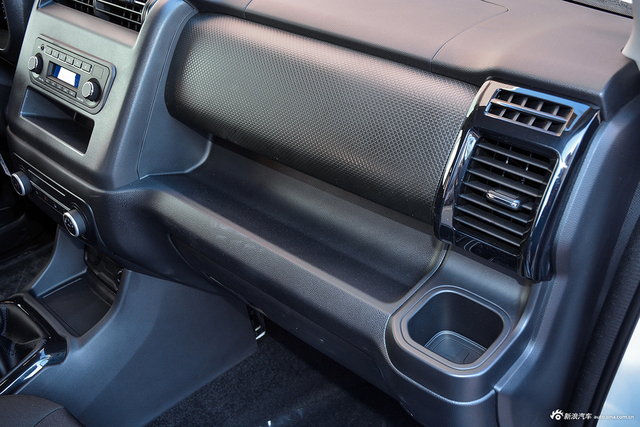 万万没想到!4万多竟能搞定7座SUV 实拍欧尚X70A