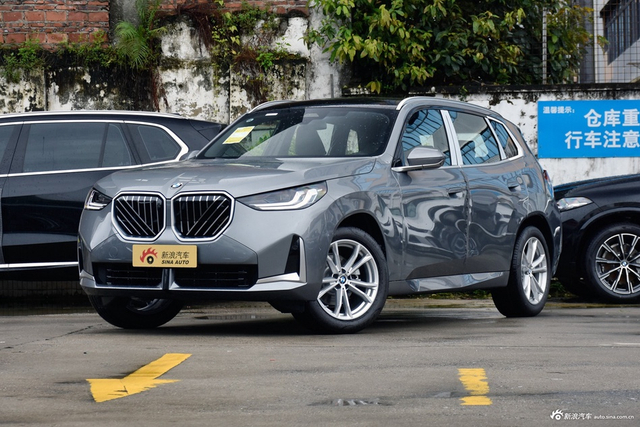 2025款宝马X3 25L xDrive 豪华套装
