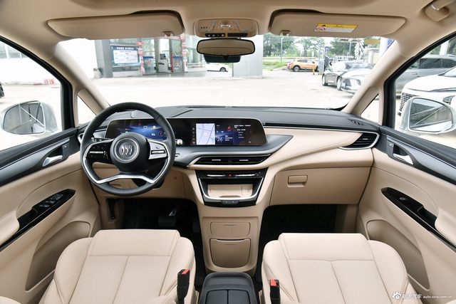 2025款别克GL8插混 陆尚 尊享版 7座