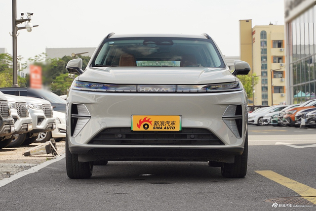 2025款枭龙MAX Hi4 165 Ultra 智驾版