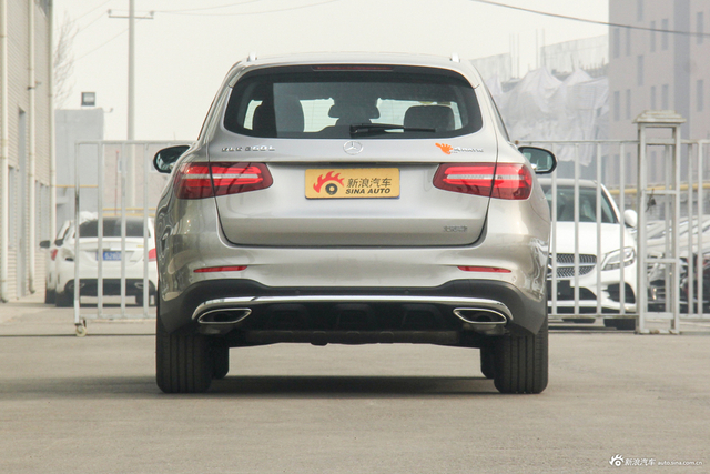 2019款奔驰GLC 2.0T自动260 4MATIC豪华型