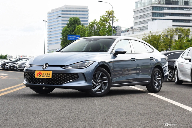 2024款凌渡L 280TSI DSG炫辣版