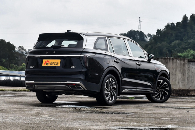 2024款红旗HS7 PHEV 2.0T四驱旗畅版 6座