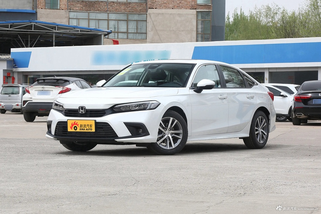 2023款思域 240TURBO CVT劲势版