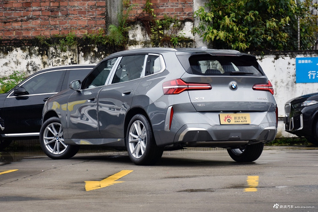 2025款宝马X3 25L xDrive 豪华套装