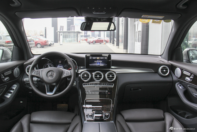 2019款奔驰GLC 2.0T自动260 4MATIC豪华型