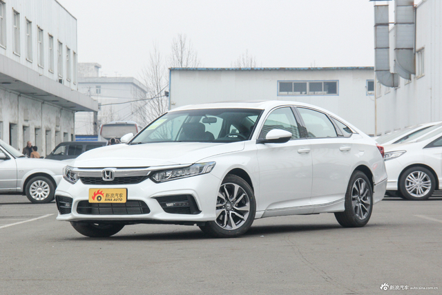 2019款INSPIRE 1.5T自动260TURBO 典雅版 国VI 