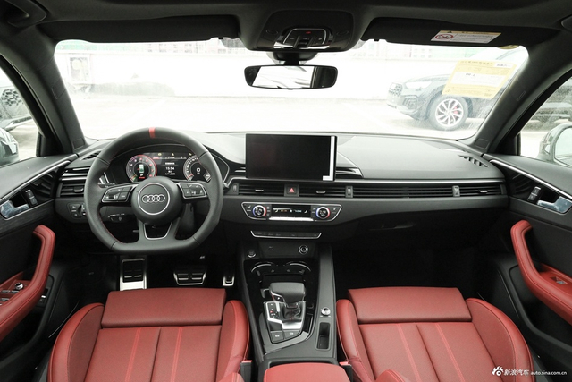 2025款奥迪A4L 200万辆悦享版 40 TFSI 星夜版