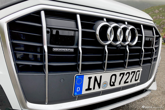 豪华与运动平衡之道，改款似换代，Audi Q7