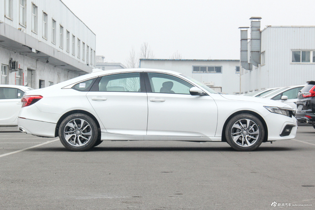 2019款INSPIRE 1.5T自动260TURBO 典雅版 国VI 