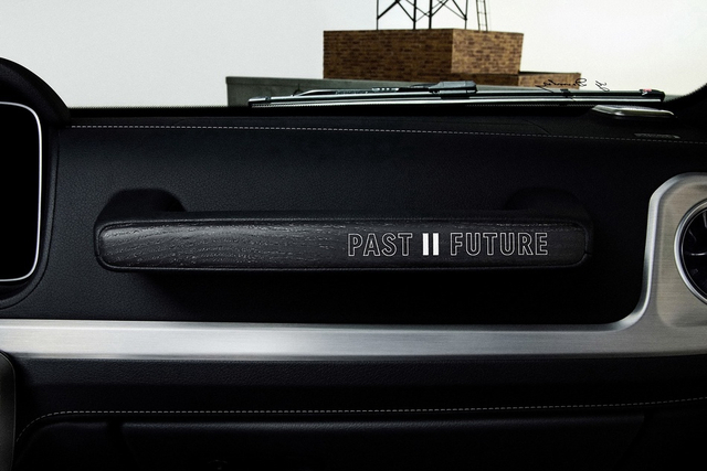 2025款奔驰G级 Past II Future
