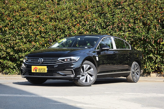 2022款迈腾GTE 豪华型