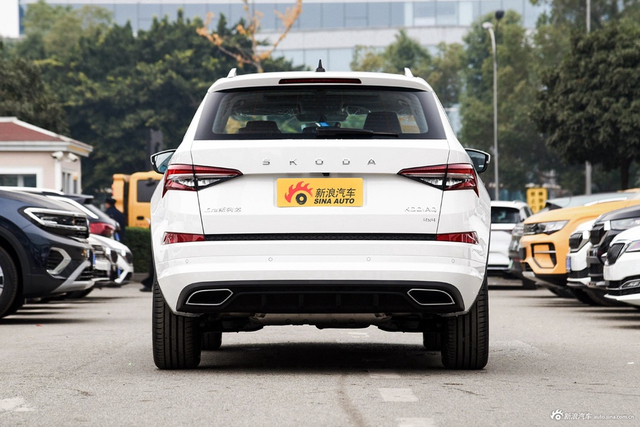 2024款柯迪亚克 TSI380 7座四驱旗舰版