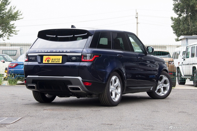 百万级混动SUV，硬派也节能，路虎揽胜混动