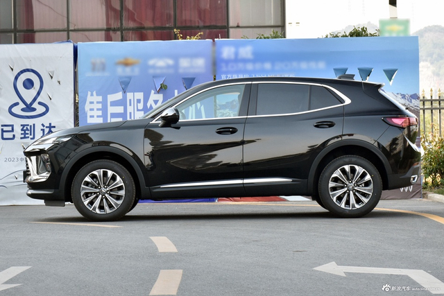 2025款昂科威S 25T 白金版