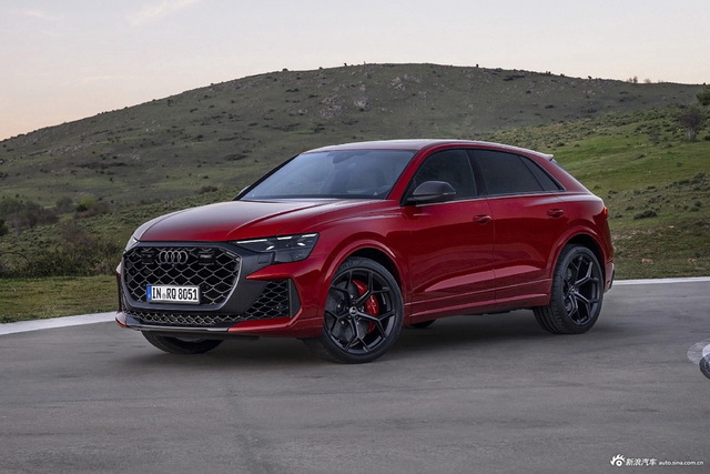 2024款奥迪RS Q8 Performance 欧洲版官图
