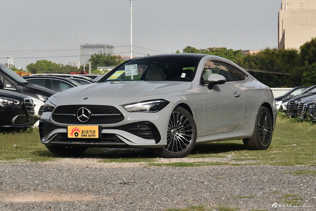 2025款奔驰CLE 260 轿跑车