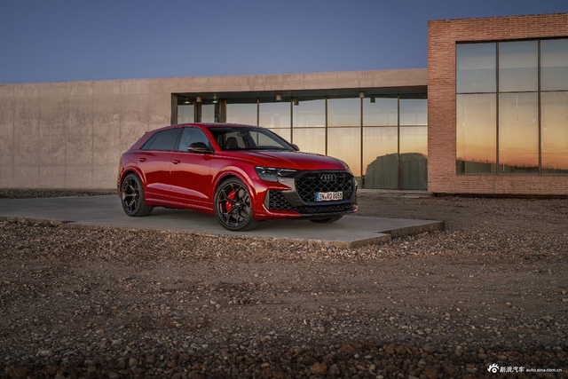 2024款奥迪RS Q8 Performance 欧洲版官图