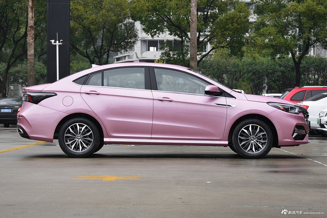 2021款艾瑞泽5 PLUS 小泽 1.5T CVT艾粉PLUS