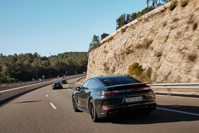 2024款保时捷Panamera 官图