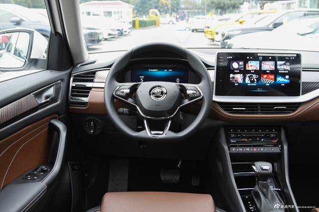 2024款柯迪亚克 TSI380 7座四驱旗舰版