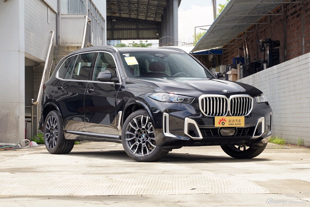 2025款宝马X5 xDrive 40Li M 运动套装