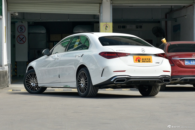 2026款奔驰C级 C 200 L 运动版
