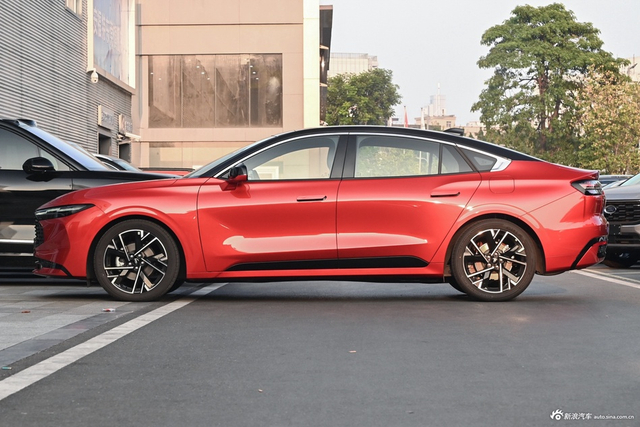 2026款蒙迪欧 2.0T EcoBoost 至尊型