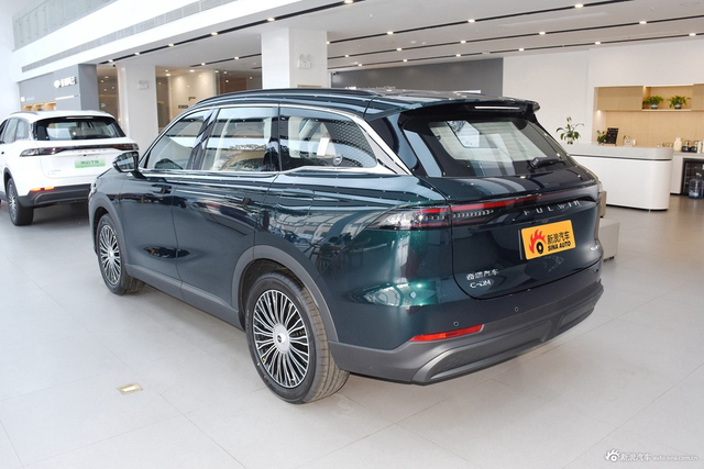 2024款风云T9 210 超长续航版豪华型 5座 磷酸铁锂