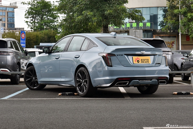 2025款凯迪拉克CT5 28T 赛道性能版