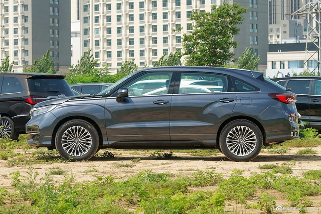 2023款冠道370TURBO 两驱豪华版