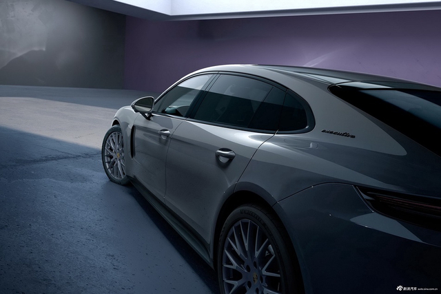 2026款Panamera 隽永版 2.9T 官图