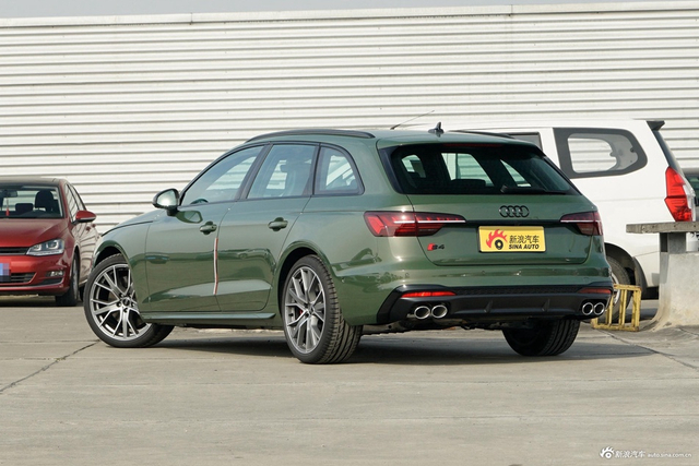 2024款奥迪S4 Avant 3.0TFSI