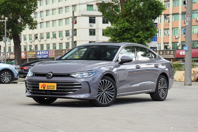 2025款帕萨特 Pro 380TSI 龙耀版