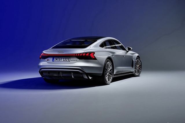 2024款奥迪e-tron GT S e-tron GT 官图